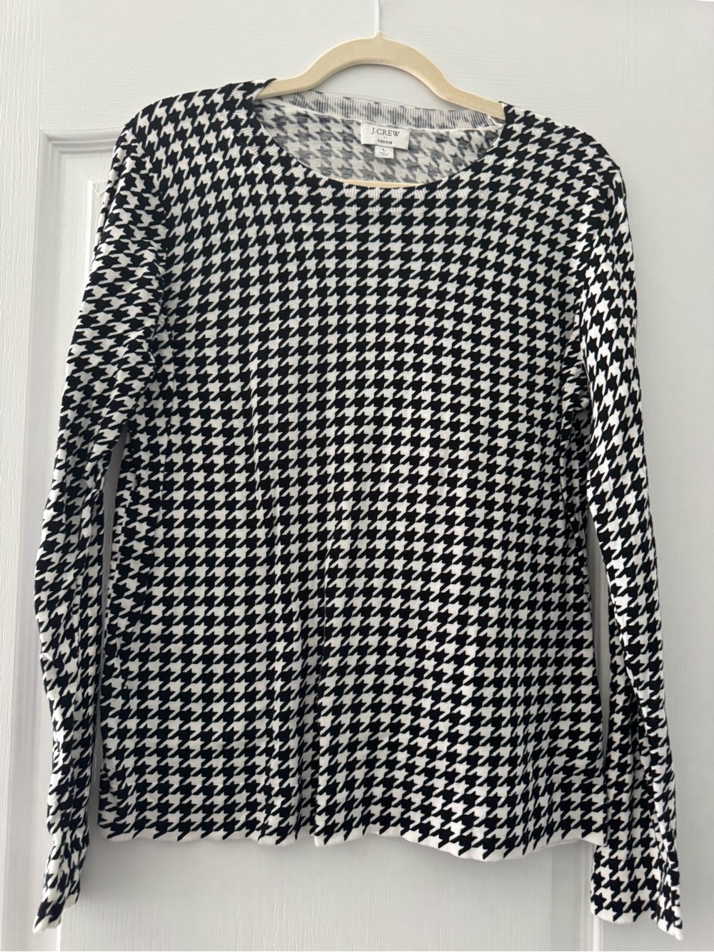 J. Crew Black & White Houndstooth Long-Sleeve Tee